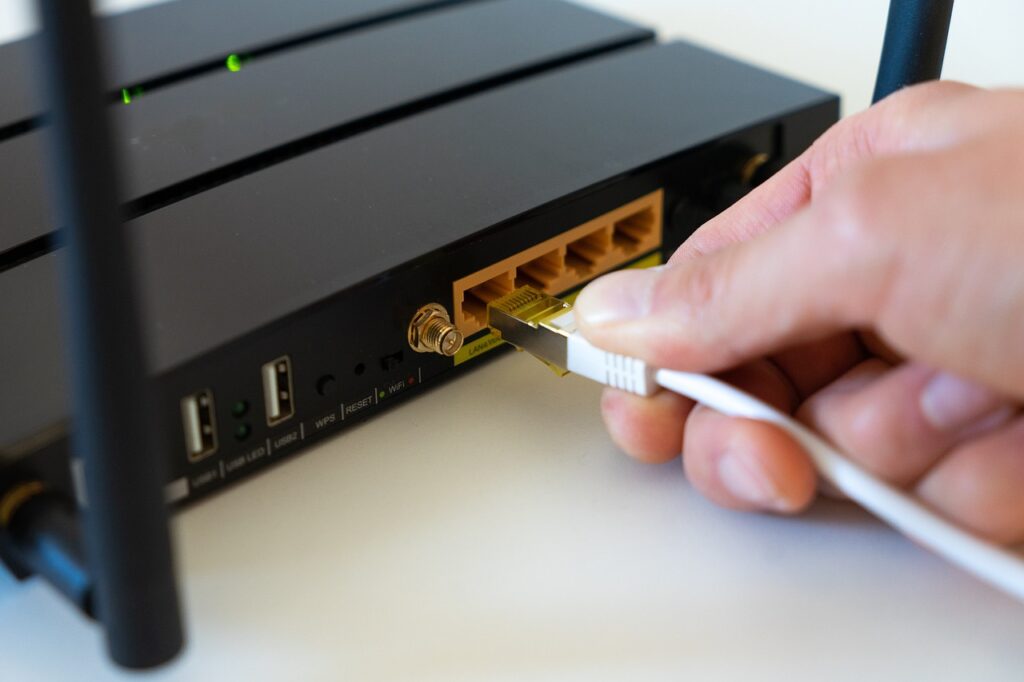 What is PTCL Flash Fiber